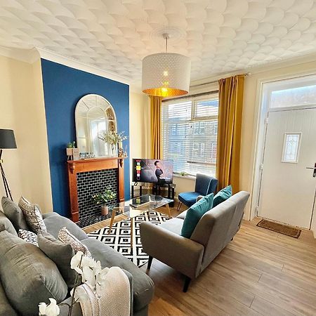 Summer Lane House-3 Bedrooms-Close To M1-Longer Stay-Free Parking Barnsley Kültér fotó
