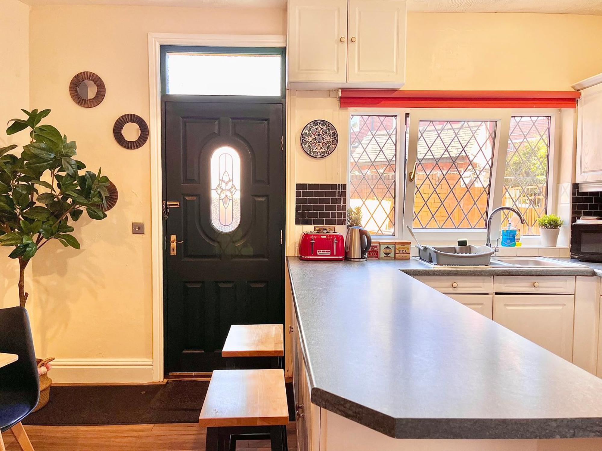Summer Lane House-3 Bedrooms-Close To M1-Longer Stay-Free Parking Barnsley Kültér fotó