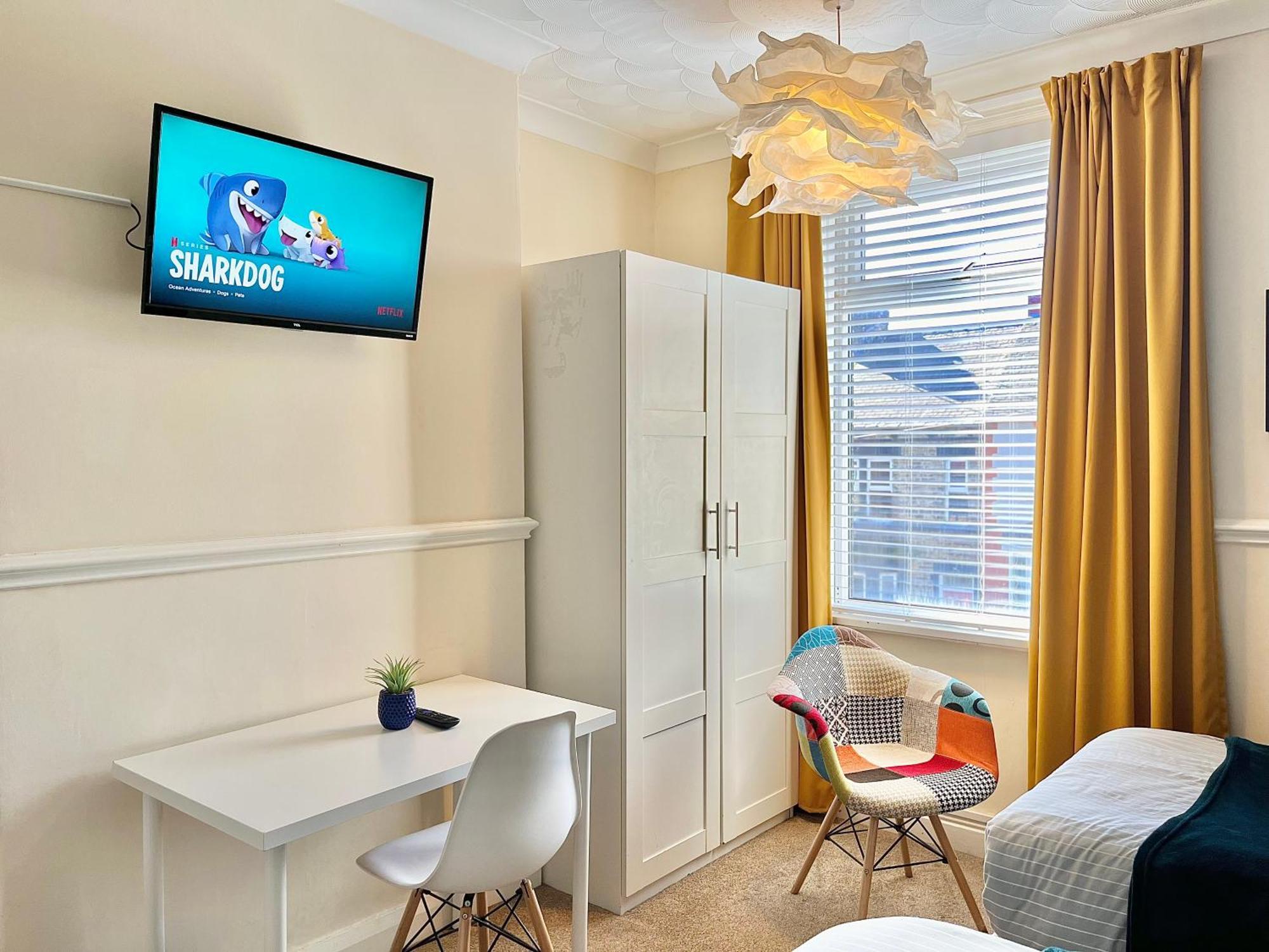 Summer Lane House-3 Bedrooms-Close To M1-Longer Stay-Free Parking Barnsley Kültér fotó