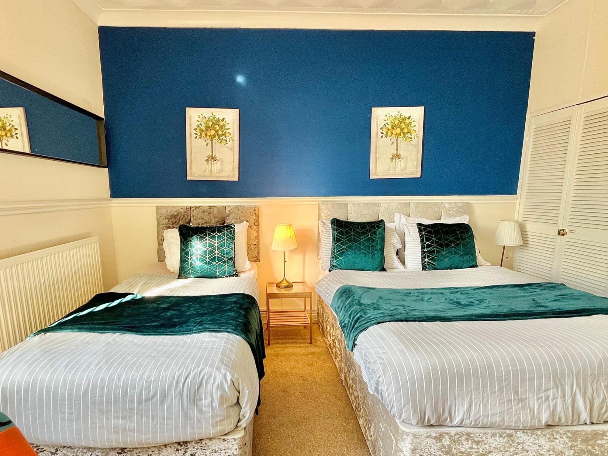 Summer Lane House-3 Bedrooms-Close To M1-Longer Stay-Free Parking Barnsley Kültér fotó