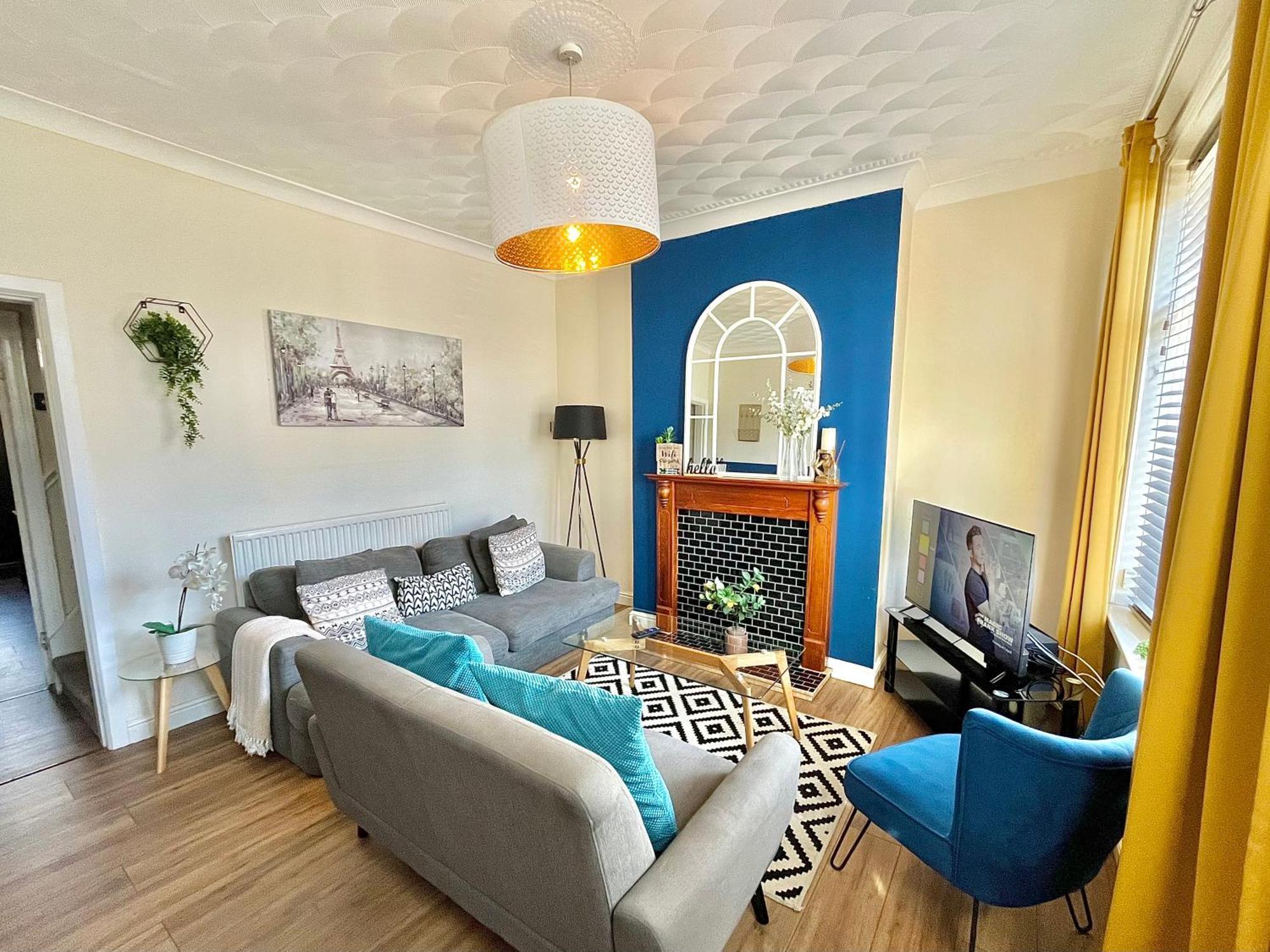 Summer Lane House-3 Bedrooms-Close To M1-Longer Stay-Free Parking Barnsley Kültér fotó